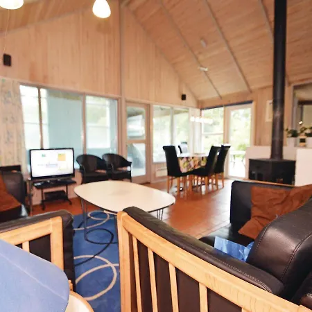Tatil Evi Four-bedroom Holiday In Blåvand